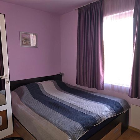 Comfort Apartment Vt เวลีคอเทอร์โนโว ภายนอก รูปภาพ