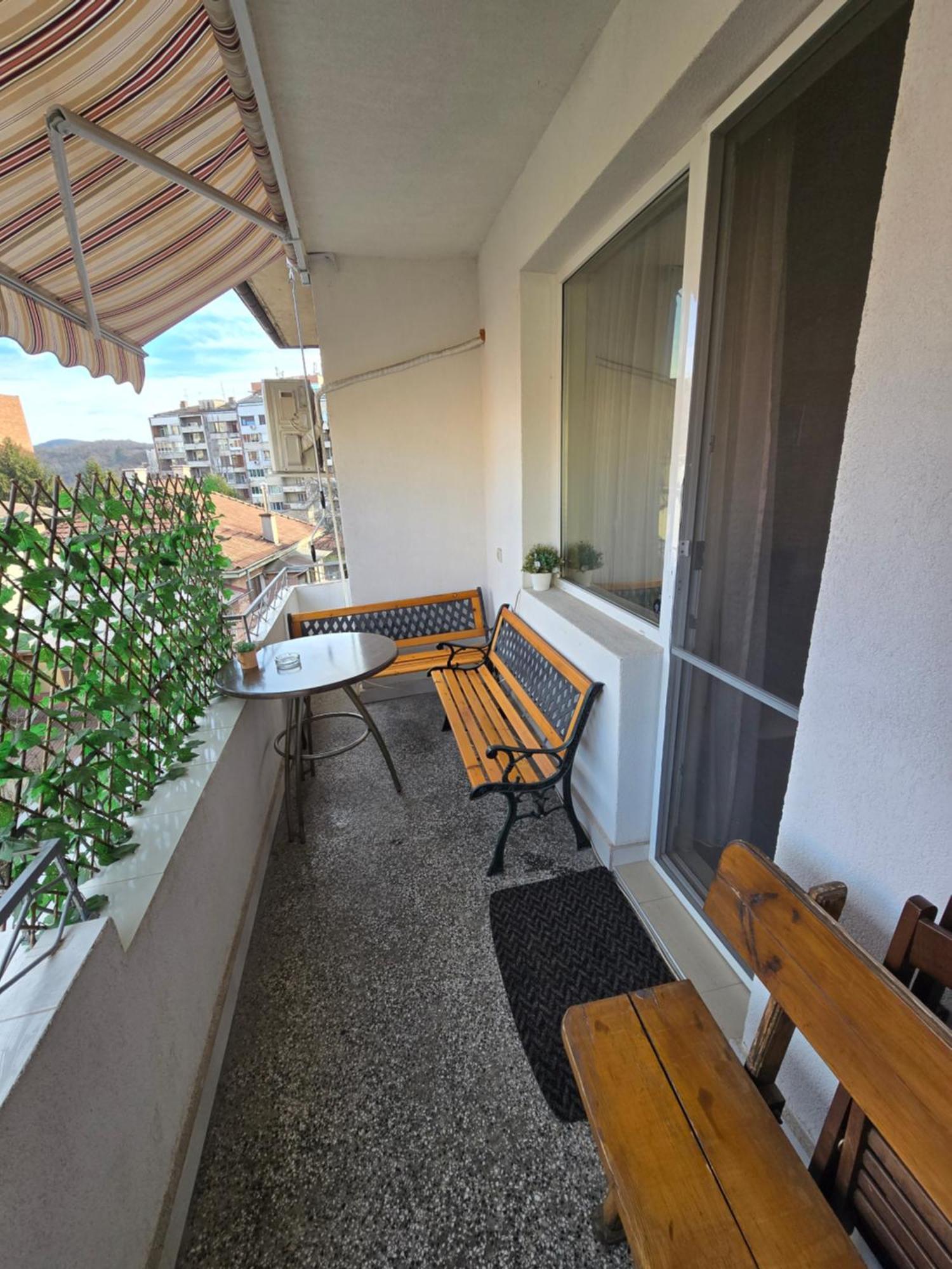 Comfort Apartment Vt เวลีคอเทอร์โนโว ภายนอก รูปภาพ