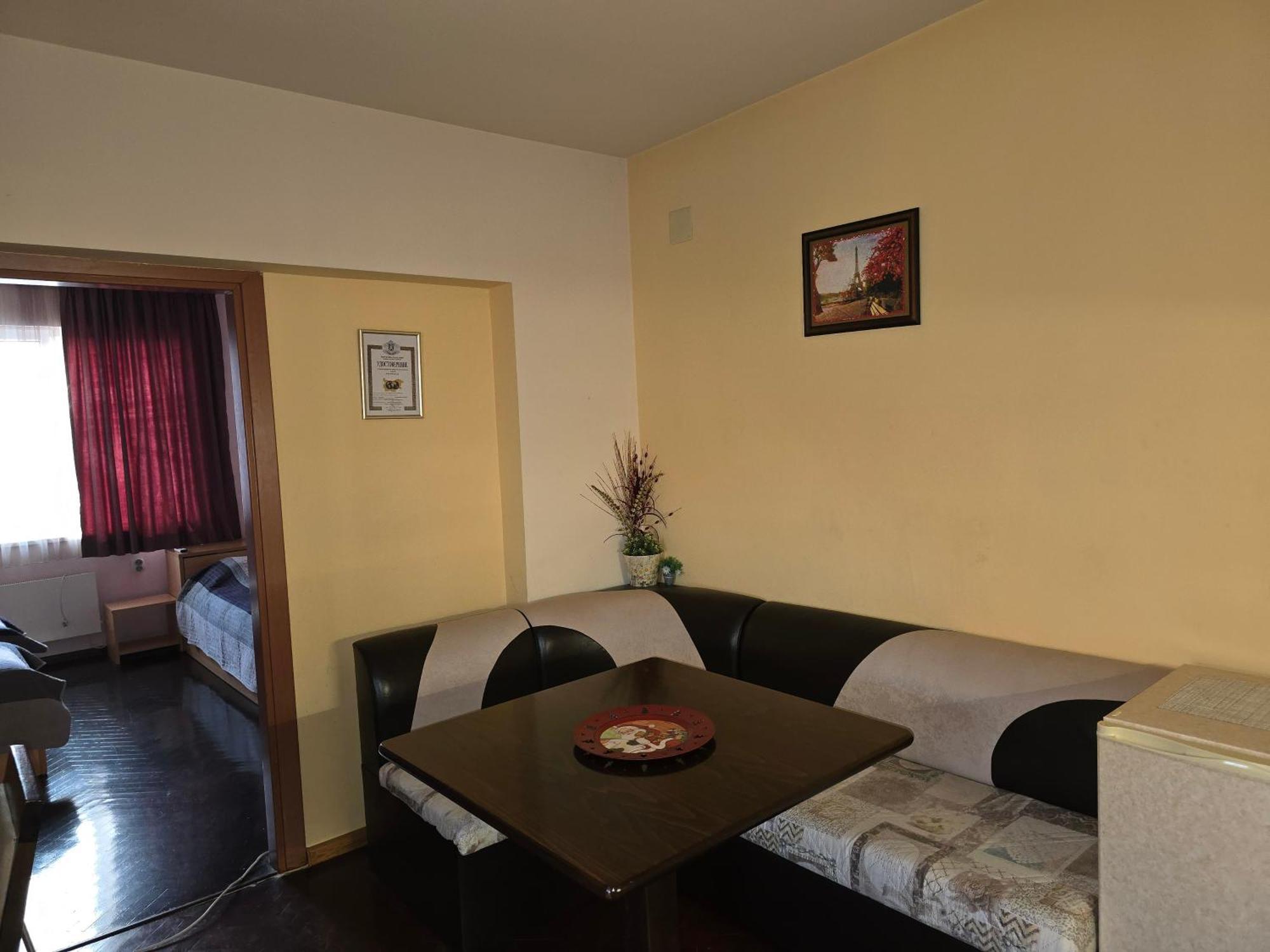 Comfort Apartment Vt เวลีคอเทอร์โนโว ภายนอก รูปภาพ