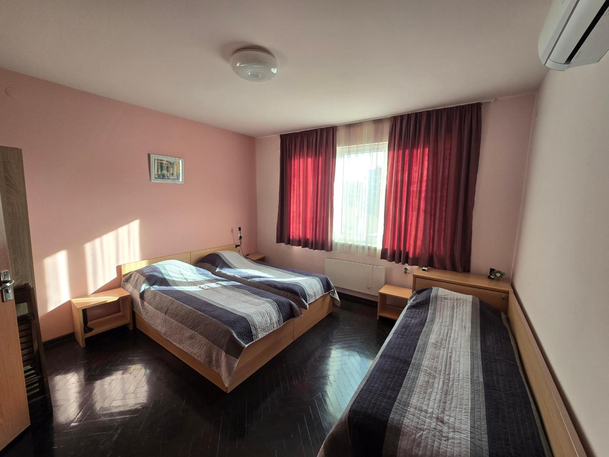 Comfort Apartment Vt เวลีคอเทอร์โนโว ภายนอก รูปภาพ