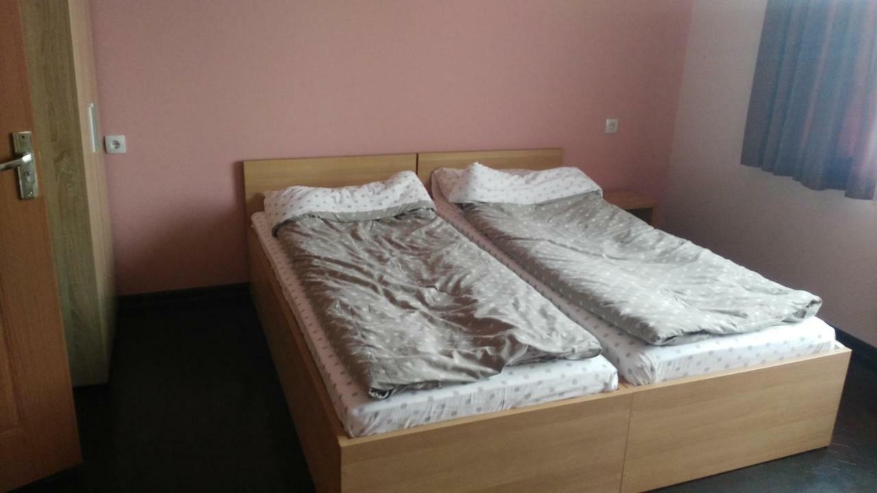 Comfort Apartment Vt เวลีคอเทอร์โนโว ภายนอก รูปภาพ