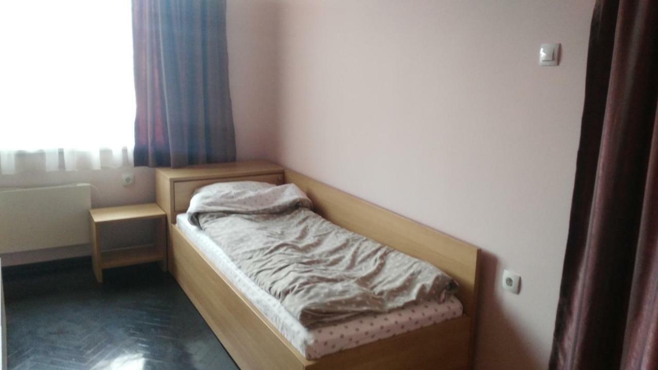 Comfort Apartment Vt เวลีคอเทอร์โนโว ภายนอก รูปภาพ