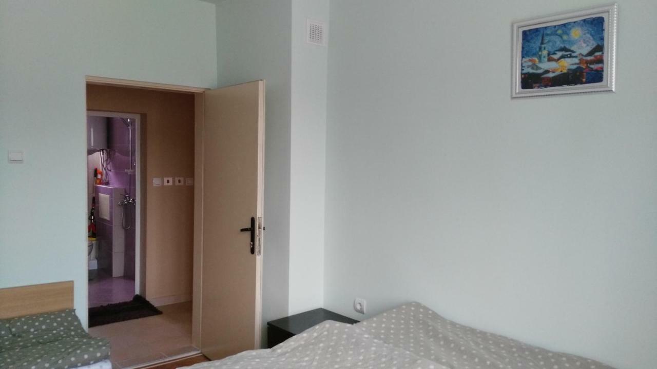 Comfort Apartment Vt เวลีคอเทอร์โนโว ภายนอก รูปภาพ