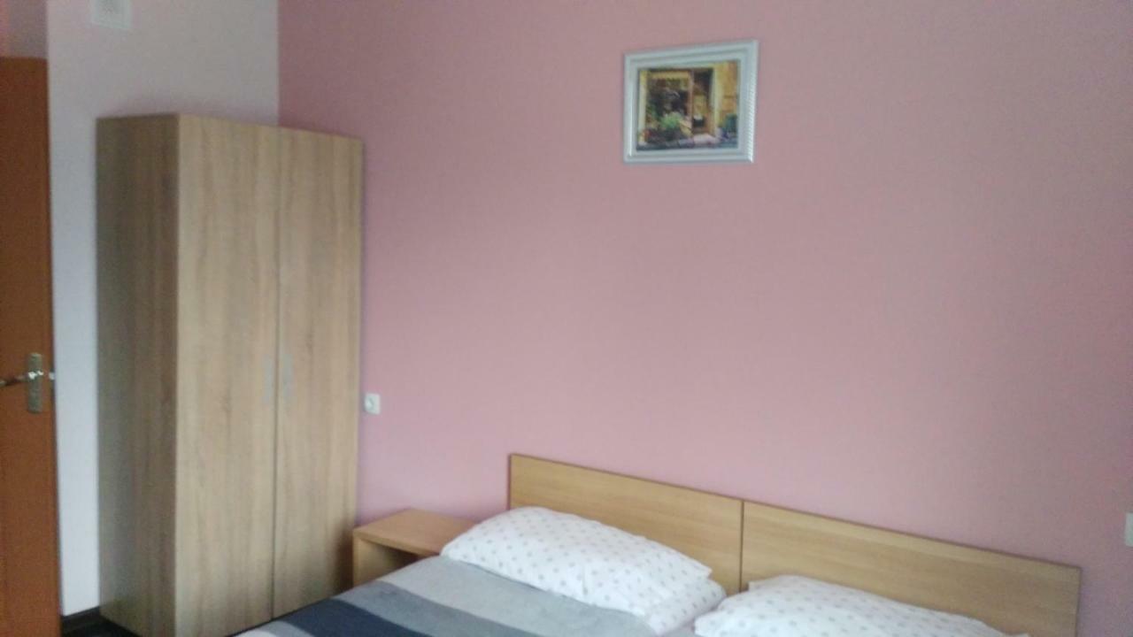 Comfort Apartment Vt เวลีคอเทอร์โนโว ภายนอก รูปภาพ