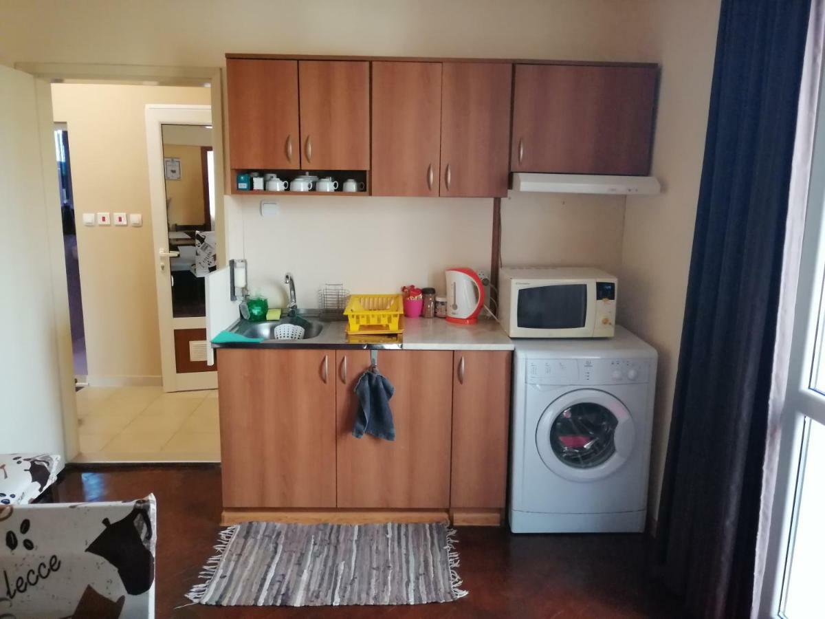 Comfort Apartment Vt เวลีคอเทอร์โนโว ภายนอก รูปภาพ